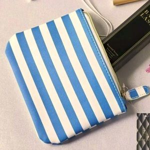 Mollie Jacob Zippered cosmetic Pouch clutch CHIC Nautical S stripes MJ fabfitfun